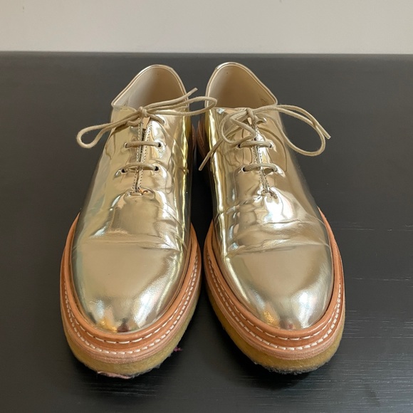 WANT Les Essentials Cordova Oxfords in Plated Gold - Picture 6 of 6